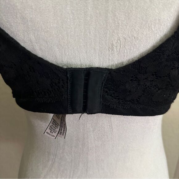 Victoria's Secret Body by Victoria Perfect Shape Push-Up Smooth Bra 36DD Black - Picture 10 of 11